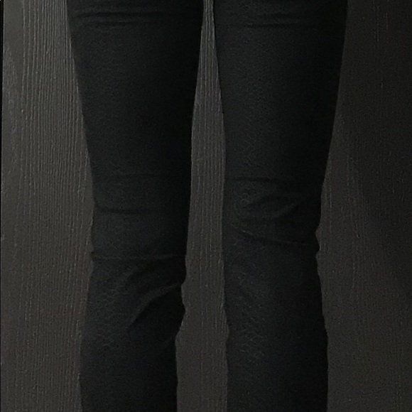 Artisan NY black velvet jeans size 2 - Picture 2 of 5